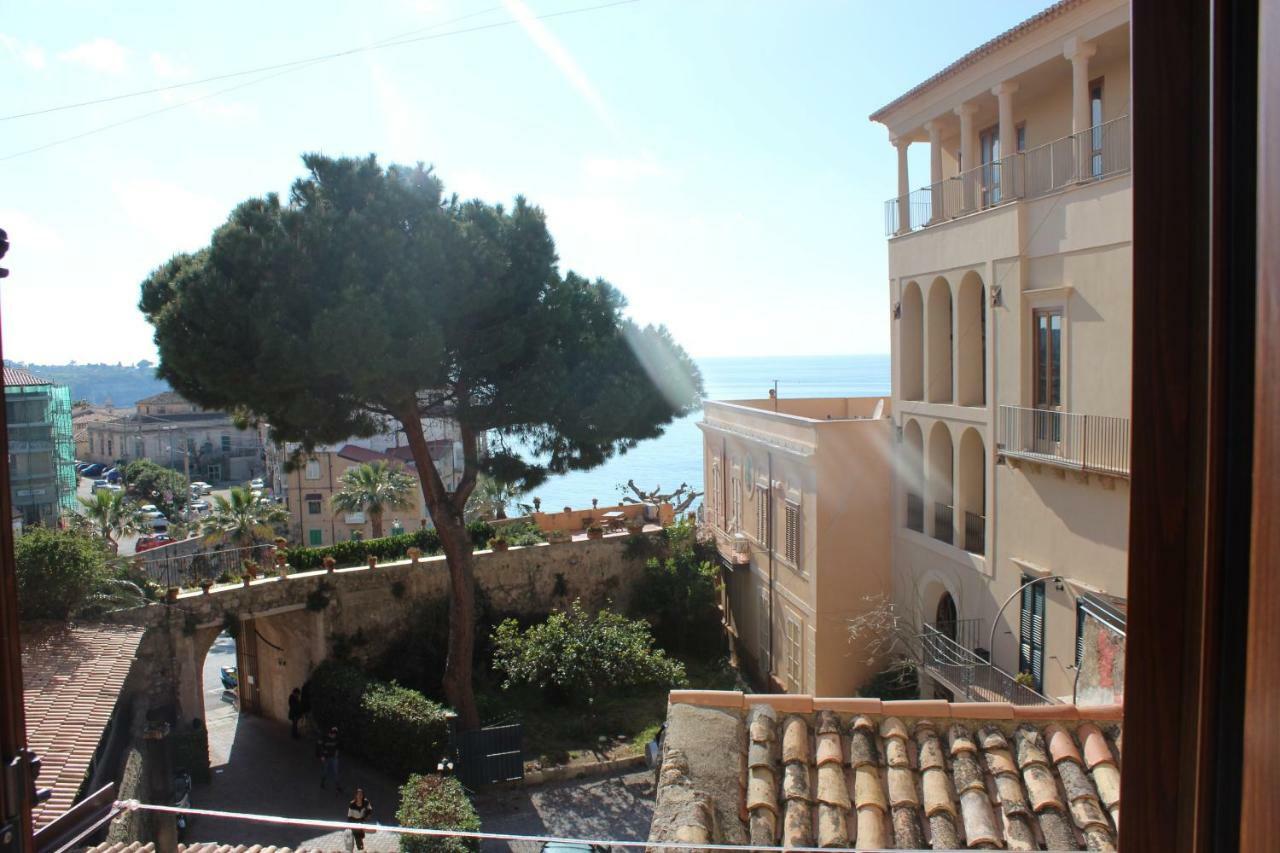 Appartamento Cortese Tropea Exterior foto